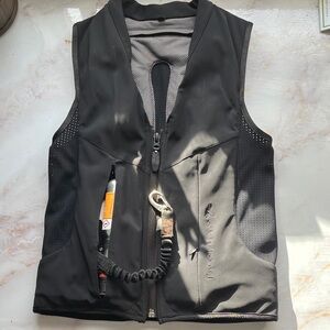 FreeJump Equestrian ChildSmall Air Vest.with Cylinder